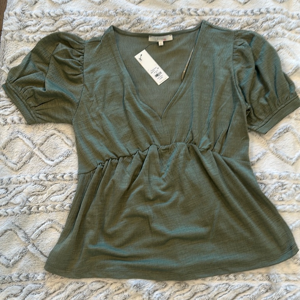 Gb fashion army green size small top
